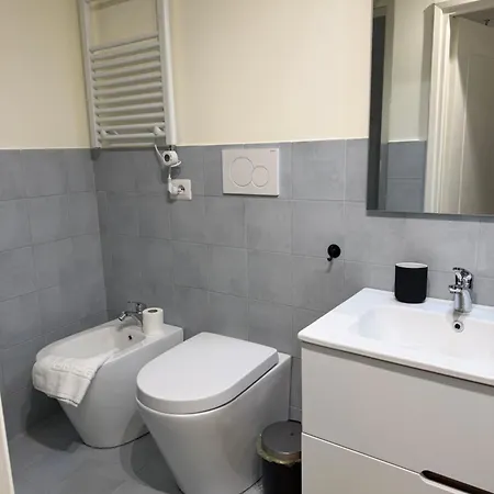 Qflat Monti 2 Steps From Coliseum Rome